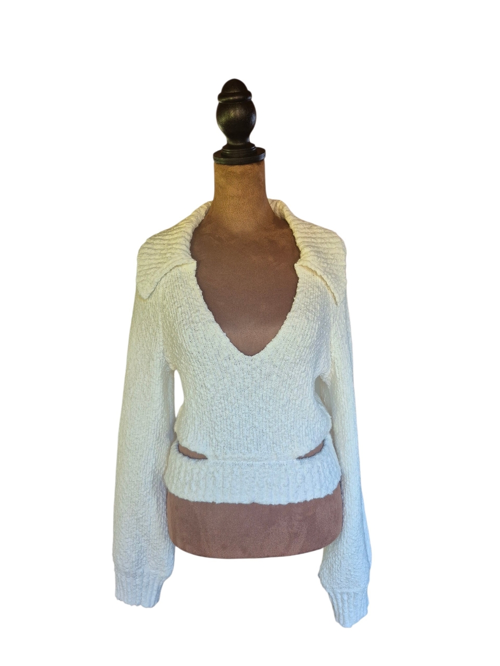 L'Academie Marianna Hewitt Imani Boucle Knit Pullover Sweater Cream Small